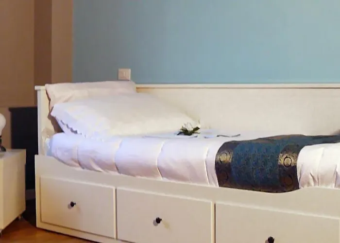 Gio'el Happiness Гостьовий будинок 3*