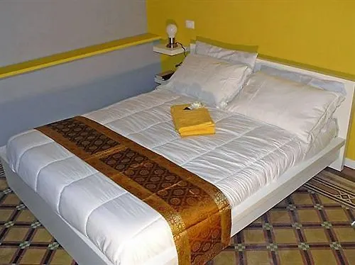 Gio'el Happiness Гостьовий будинок 3*