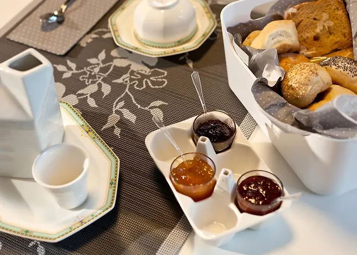 Gio'el Happiness Pensionat