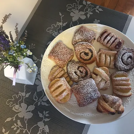 Casa de hóspedes Gio'el Happiness